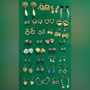 Vintage heart shaped earrings lot of 40 pieces!